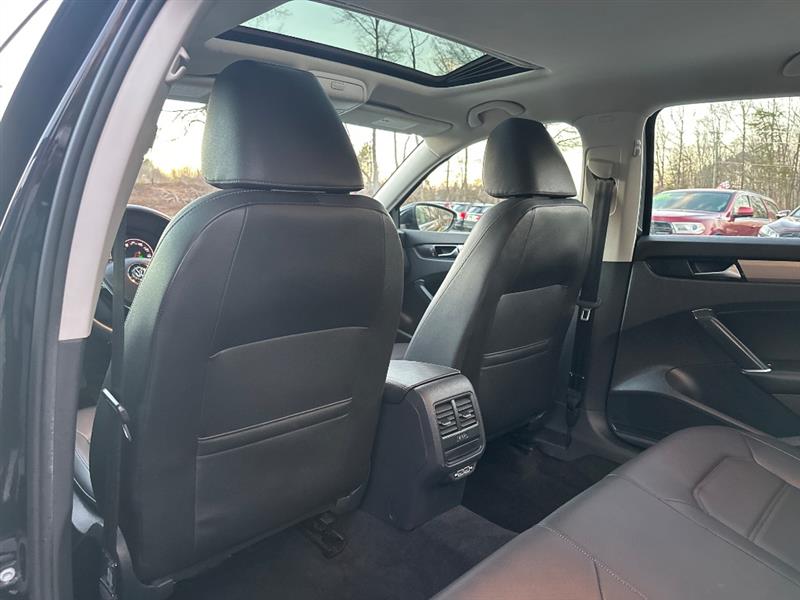 Volkswagen Passat SE 2021