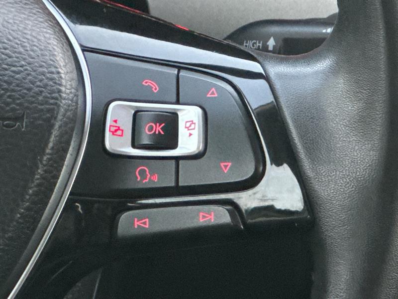 Volkswagen Passat SE 2021