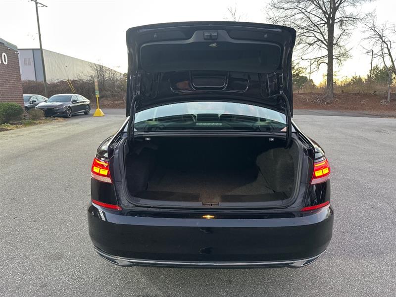 Volkswagen Passat SE 2021