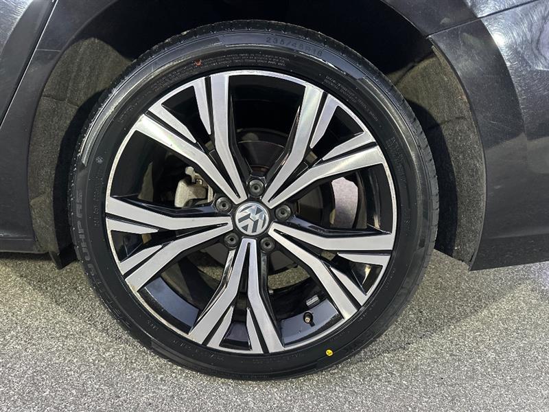 Volkswagen Passat SE 2021