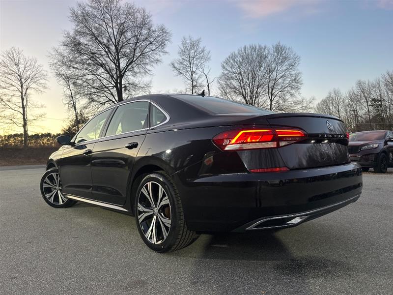 Volkswagen Passat SE 2021