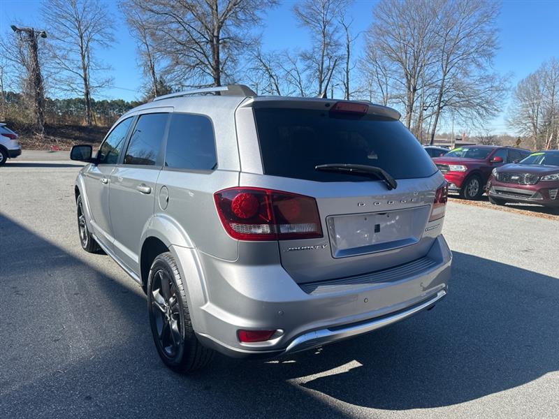 Dodge Journey Crossroad 2020