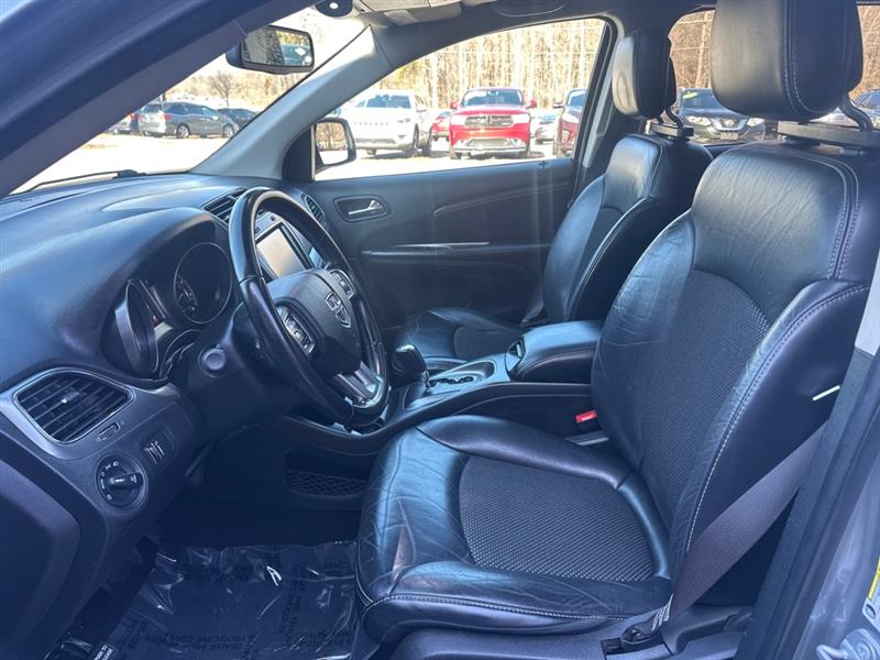 Dodge Journey Crossroad 2020