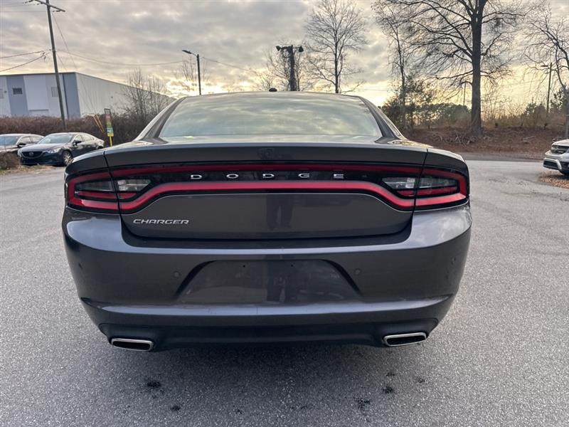 Dodge Charger SXT 2021