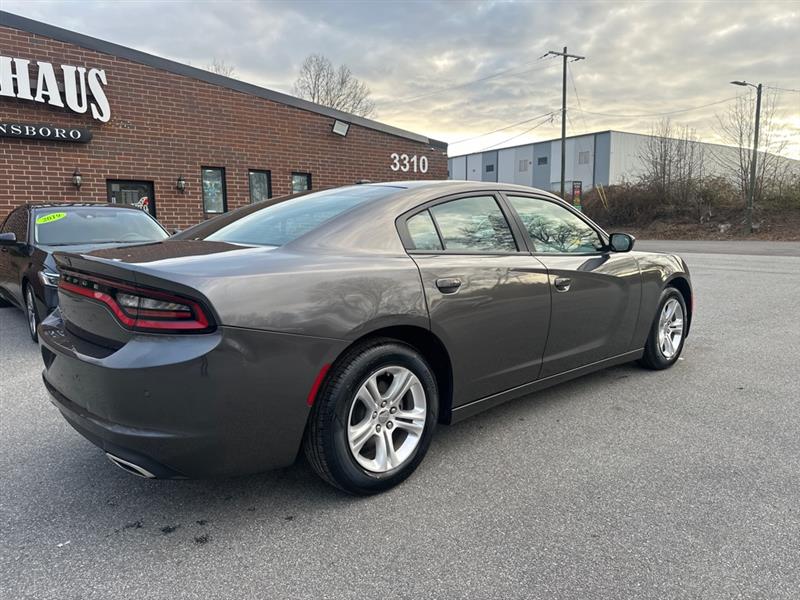 Dodge Charger SXT 2021