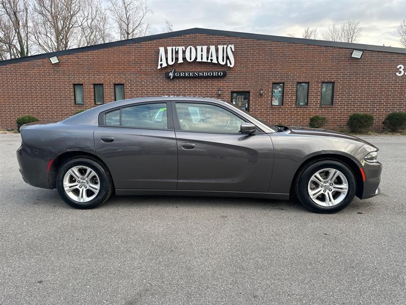 Dodge Charger SXT 2021