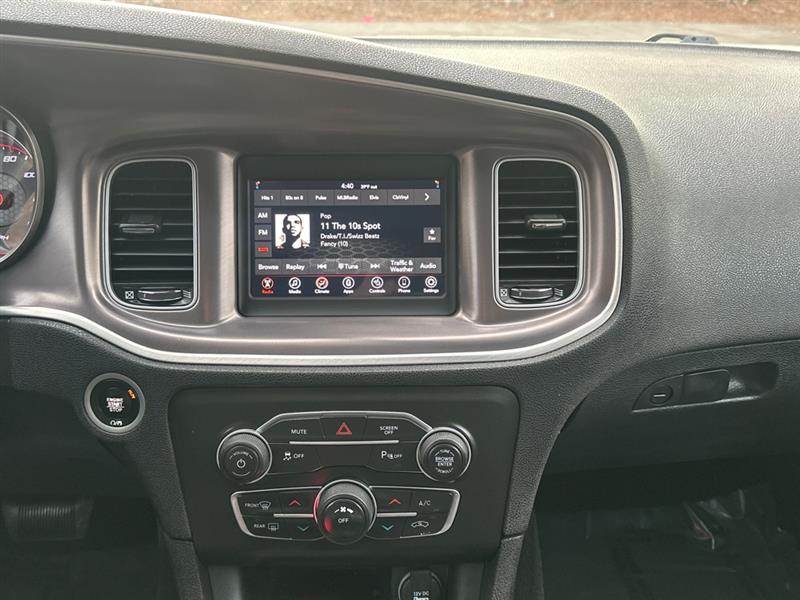 Dodge Charger SXT 2021