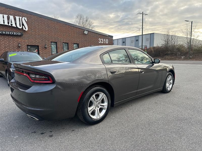 Dodge Charger SXT 2021