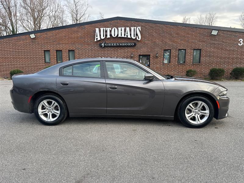 Dodge Charger SXT 2021