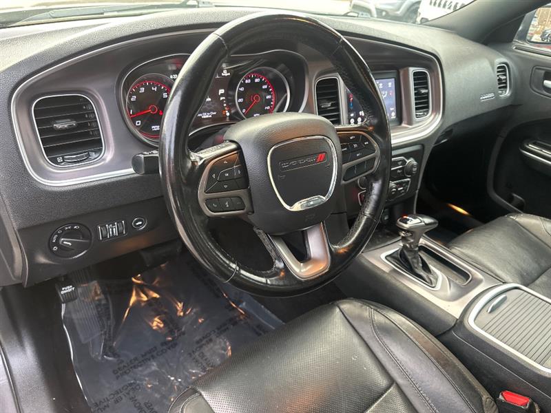 Dodge Charger SXT 2021