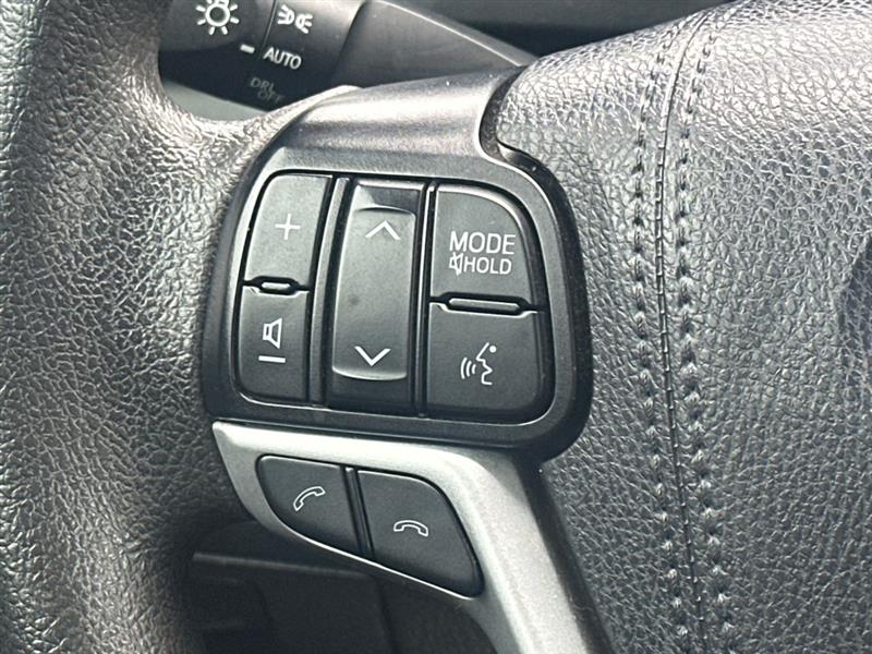 Toyota Highlander LE FWD I4 2019