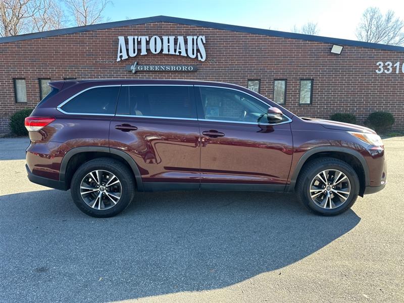 Toyota Highlander LE FWD I4 2019
