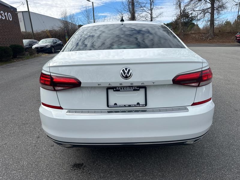 Volkswagen Passat SE 2021