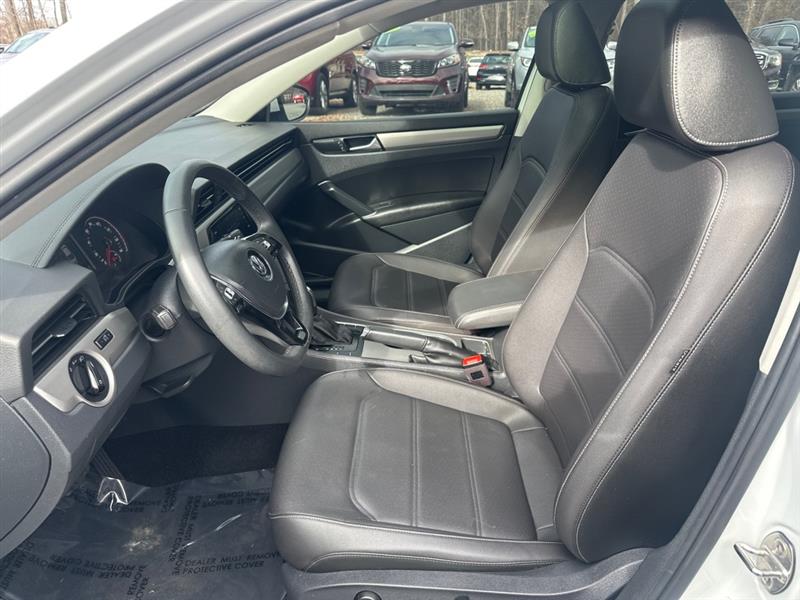 Volkswagen Passat SE 2021