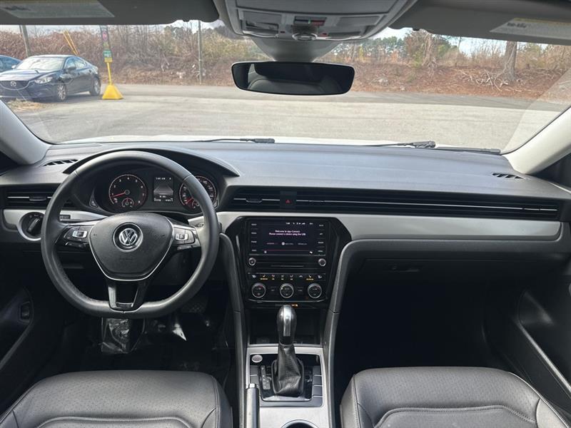 Volkswagen Passat SE 2021