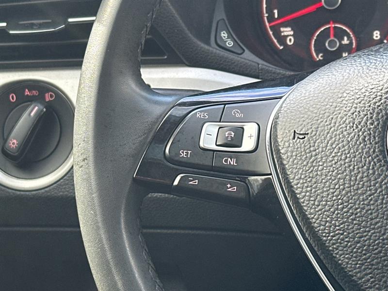 Volkswagen Passat SE 2021