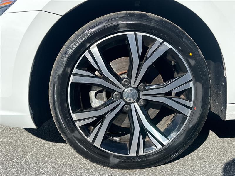 Volkswagen Passat SE 2021