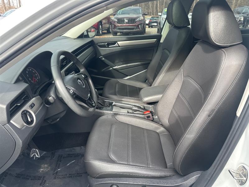 Volkswagen Passat SE 2021