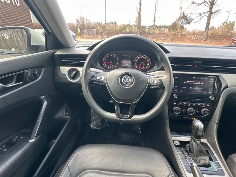 Volkswagen Passat SE 2021