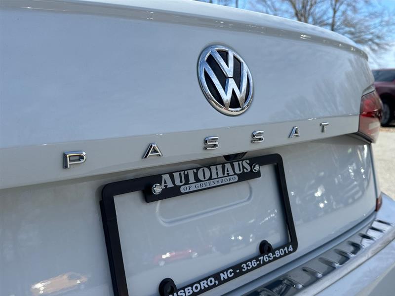 Volkswagen Passat SE 2021