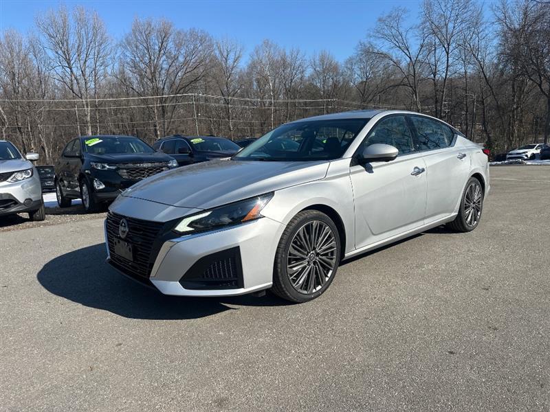 Nissan Altima 2.5 SL 2023