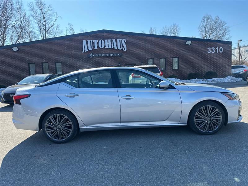 Nissan Altima 2.5 SL 2023