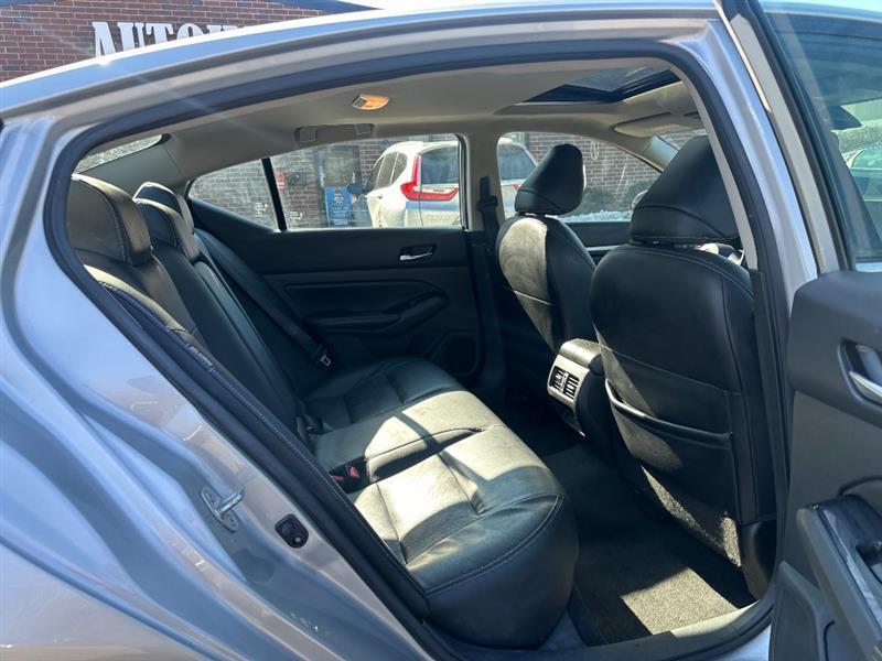 Nissan Altima 2.5 SL 2023