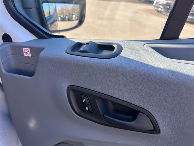 Ford Transit 250 Van High Roof w/Sliding Pass. 148-in. WB EL 2019
