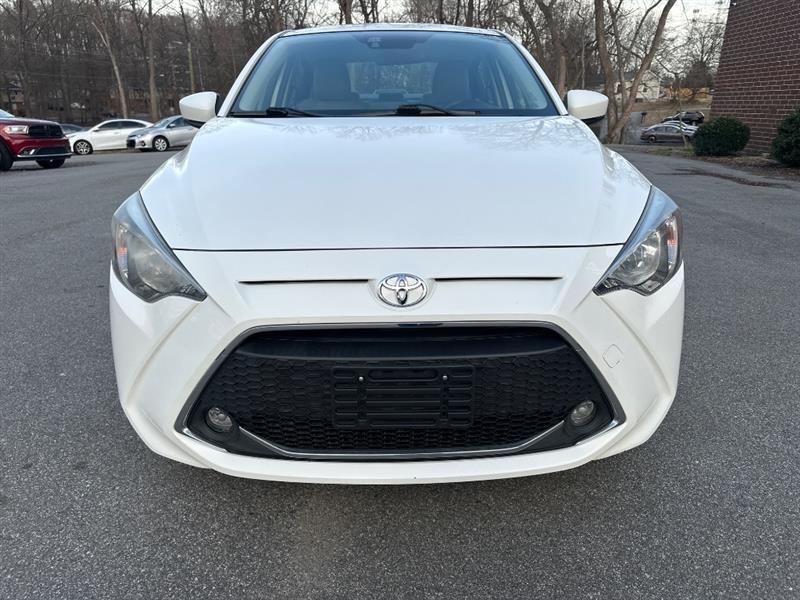 Toyota Yaris iA 6A 2019