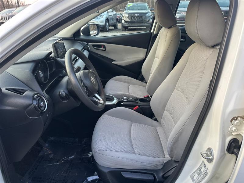 Toyota Yaris iA 6A 2019