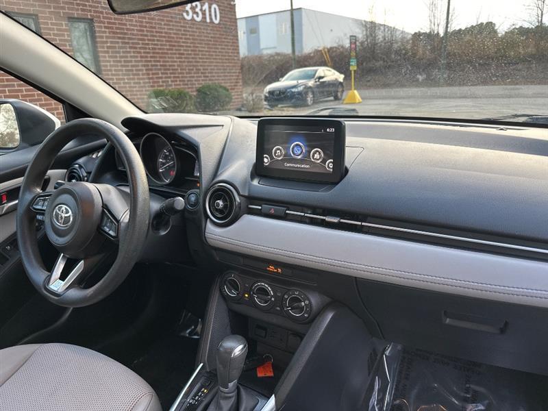 Toyota Yaris iA 6A 2019