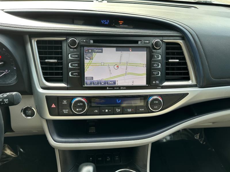 Toyota Highlander XLE AWD V6 2019