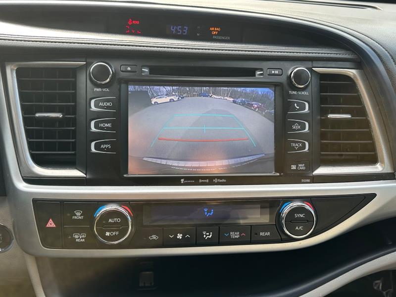 Toyota Highlander XLE AWD V6 2019