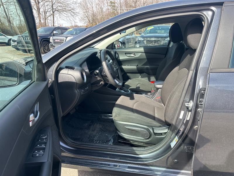 Kia Forte FE 2021