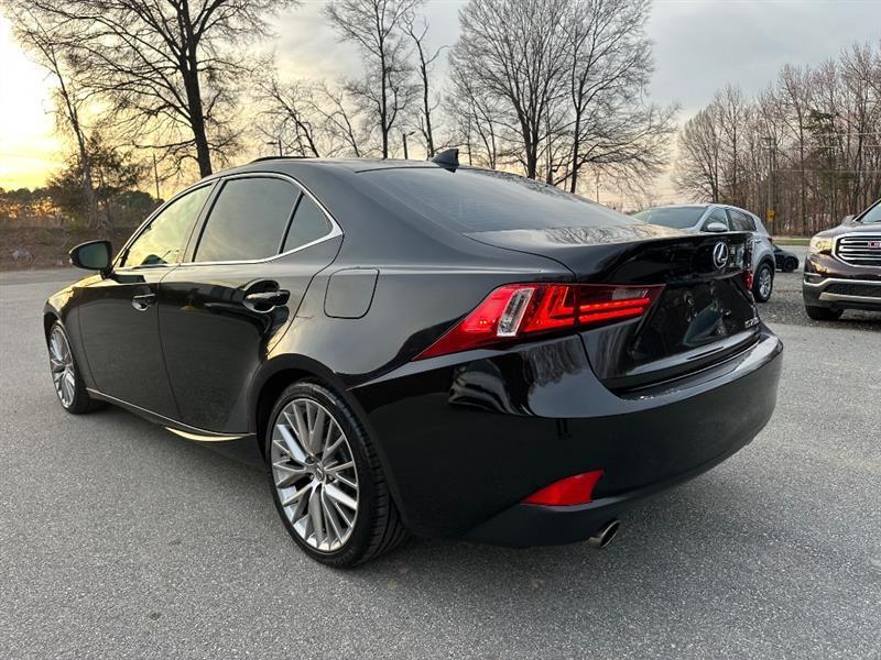 Lexus IS 250 RWD 2015