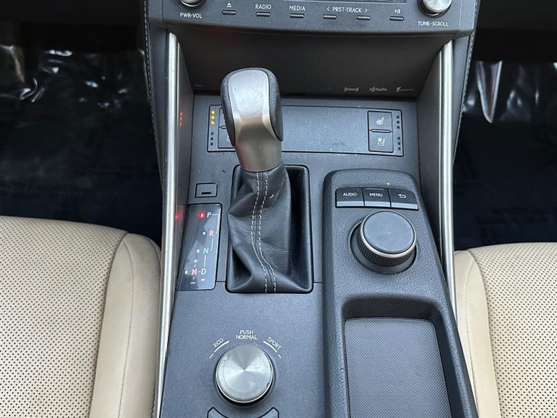 Lexus IS 250 RWD 2015