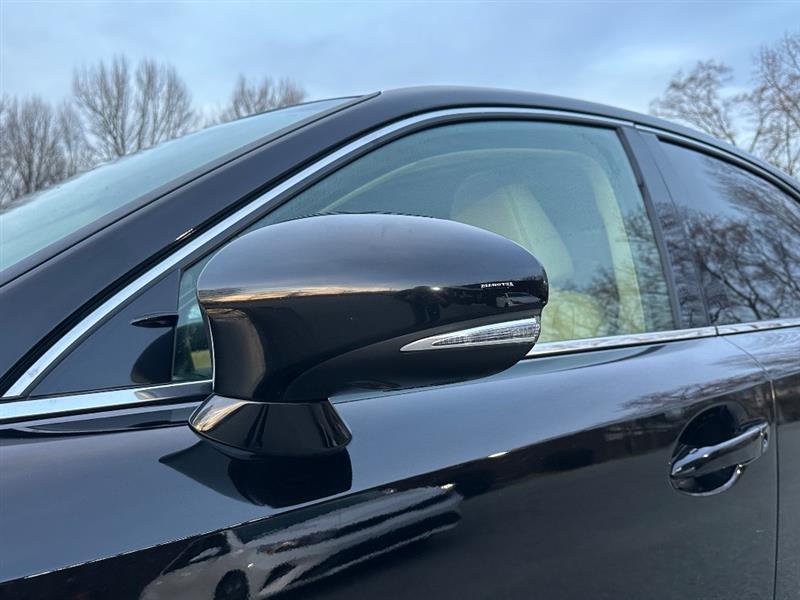 Lexus IS 250 RWD 2015