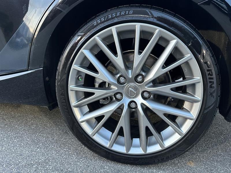 Lexus IS 250 RWD 2015