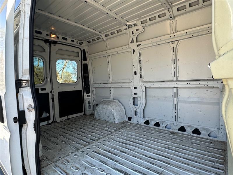 RAM Promaster 1500 High Roof Tradesman 136-in. WB 2016