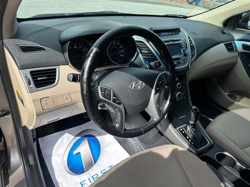 Hyundai Elantra Limited 2016