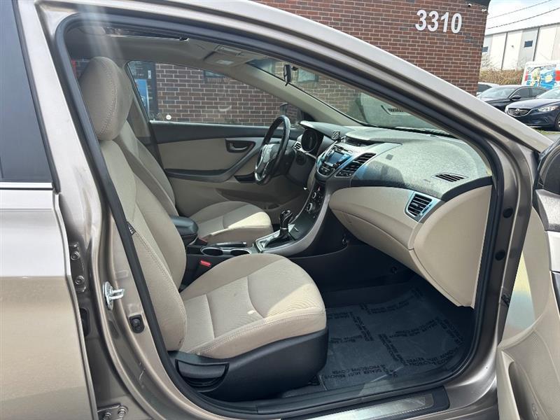 Hyundai Elantra Limited 2016