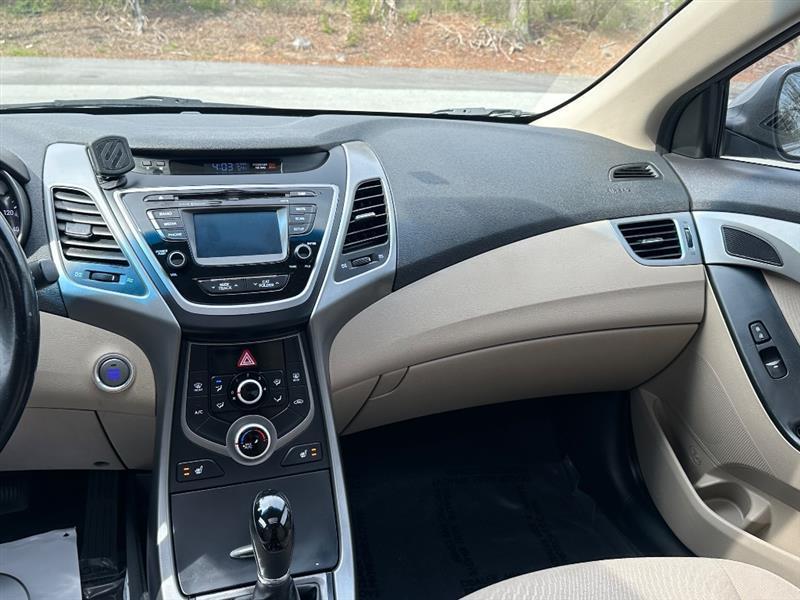 Hyundai Elantra Limited 2016