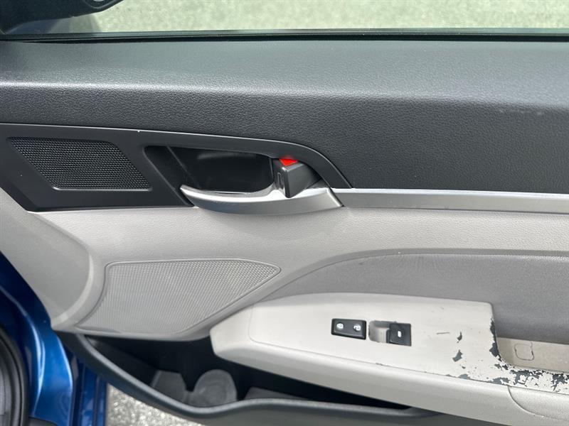 Hyundai Elantra Limited 2019