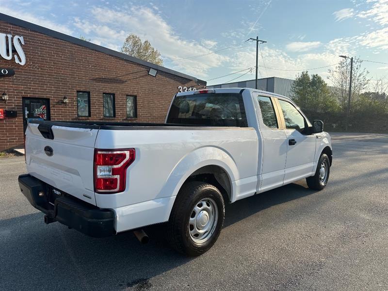 Ford F-150 XL SuperCab 8-ft. 2WD 2018