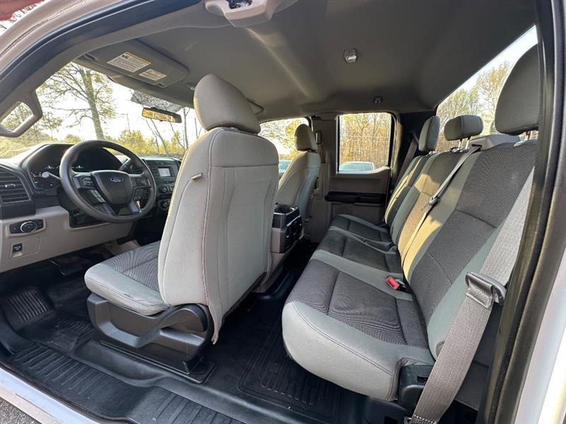 Ford F-150 XL SuperCab 8-ft. 2WD 2018