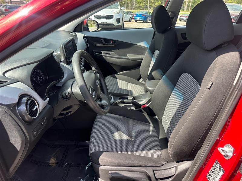 Hyundai Kona SE 2021