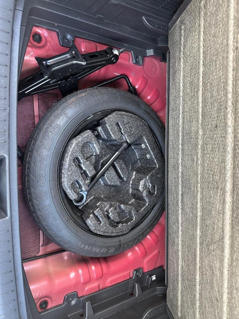 Hyundai Kona SE 2021