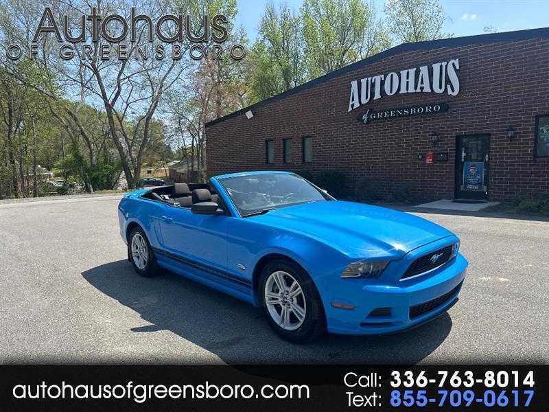 2013 Ford Mustang V6 Convertible