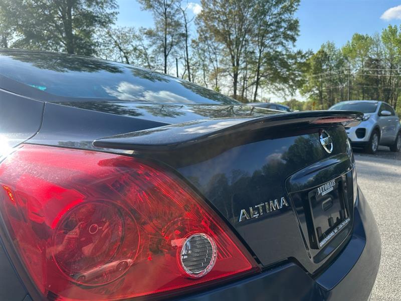 Nissan Altima 2.5 S CVT Coupe 2013