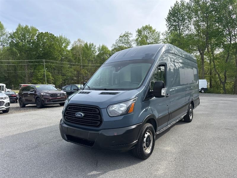 Ford Transit 250 Van High Roof w/Sliding Pass. 148-in. WB EL 2019